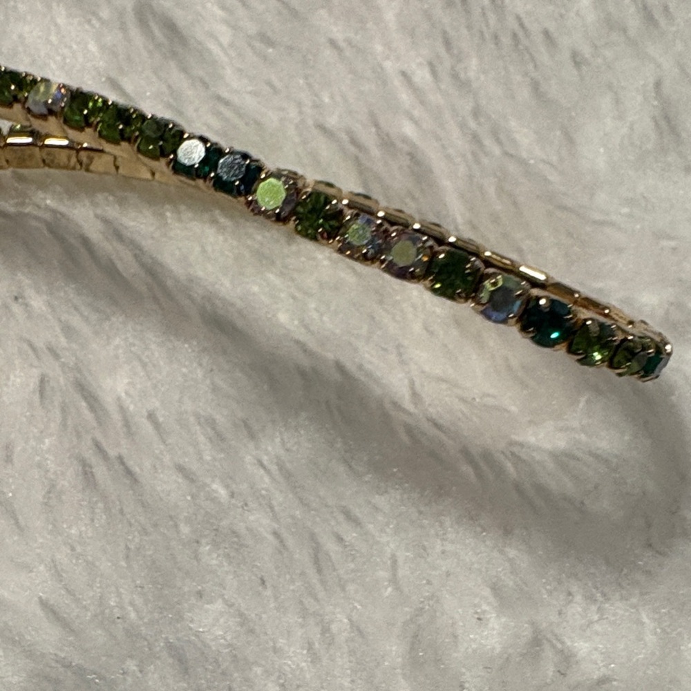 Chic Gold and Green Bracelet